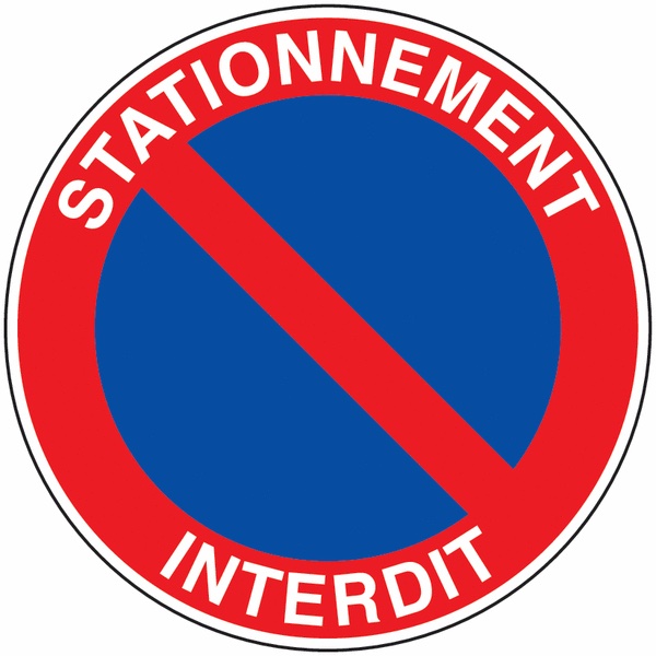 Stationnement interdit place de l'école
